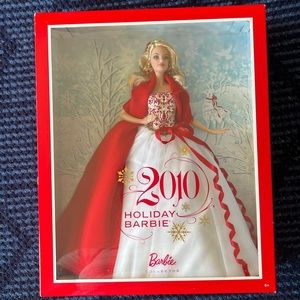 NWT 2010 Holiday Edition Barbie